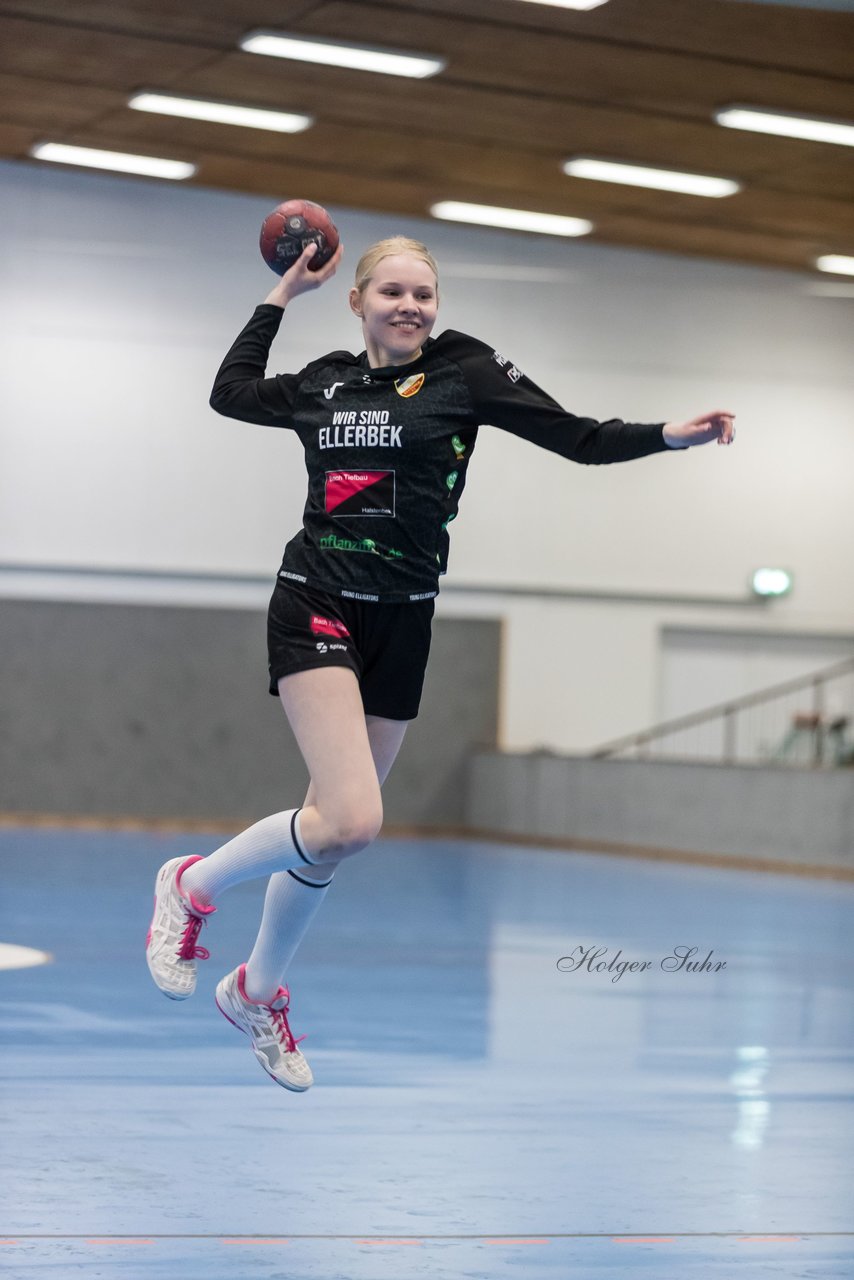 Bild 244 - wBJ TSV Ellerbek - TSV Uetersen : Ergebnis: 15:10